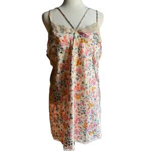 VICTORIA'S SECRET | Silky Floral Strappy Neck Chemise Nightie | Size Large